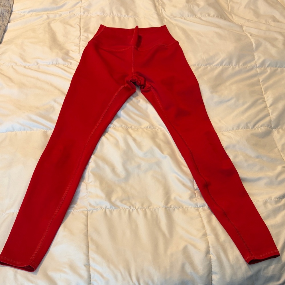 ALO Yoga High Waist Airlift Legging - Classic Red
